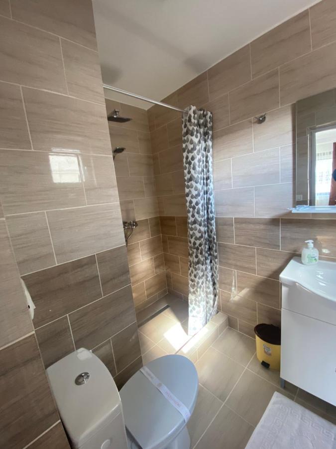 Casa Laur Hotel Manastirea Humorului Ngoại thất bức ảnh
